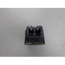 BOUTON DE WARNING NISSAN MICRA