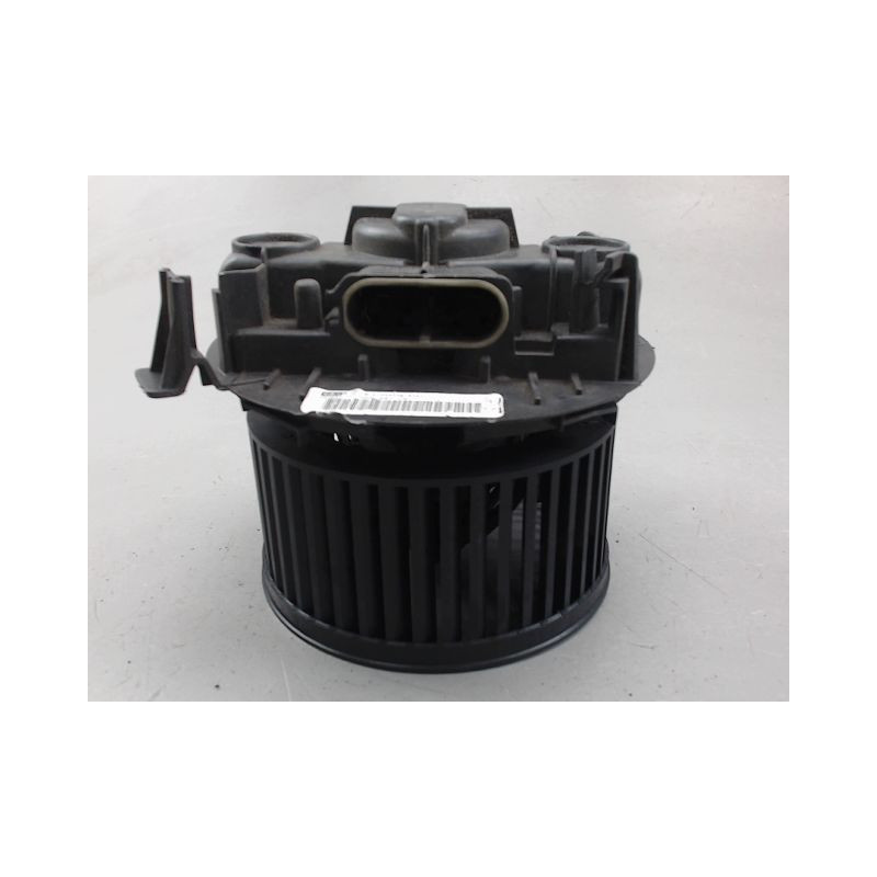 MOTEUR VENTILATEUR CHAUFFAGE RENAULT CLIO