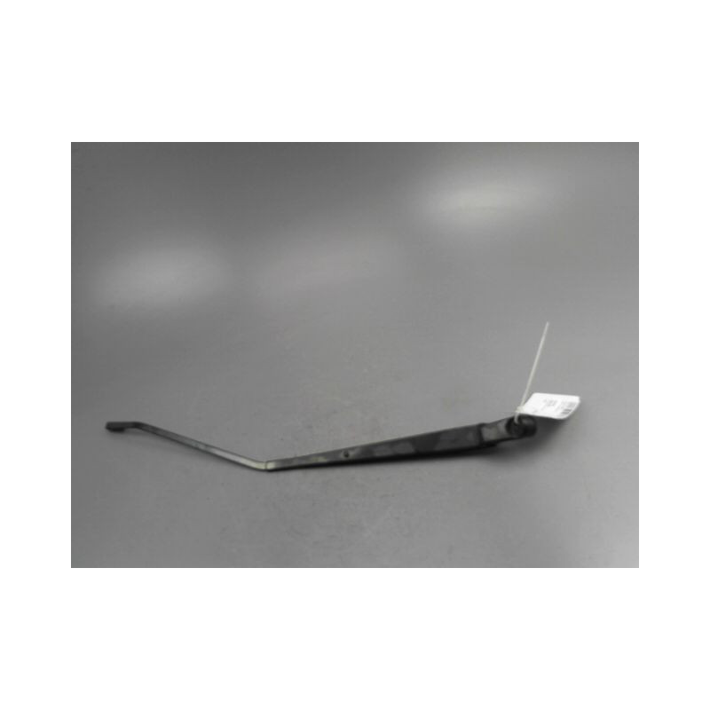 BRAS ESSUIE-GLACE AVANT DROIT SUZUKI SWIFT III 2005-2011
