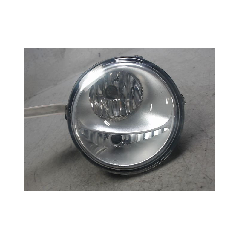 PHARE ANTIBROUILLARD AVANT DROIT RENAULT TWINGO