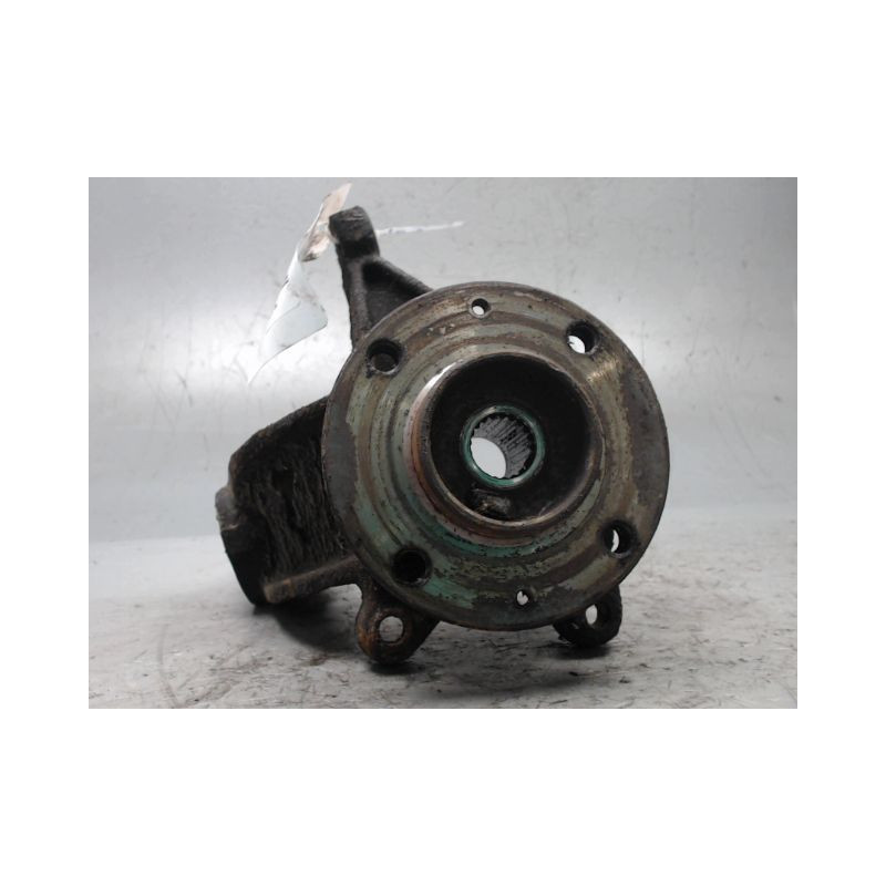 PIVOT AVANT GAUCHE PEUGEOT 205 87-98