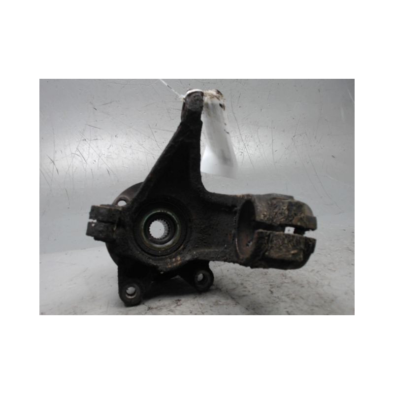 PIVOT AVANT GAUCHE PEUGEOT 205 87-98