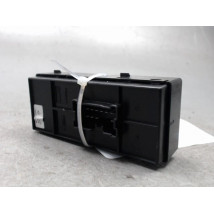 COMMANDE LEVE-GLACE PORTE AVD NISSAN JUKE