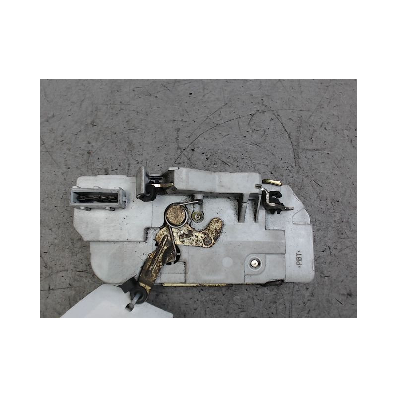 SYSTEME CONDAMNATION ARRIERE DROIT PEUGEOT 406 99-04