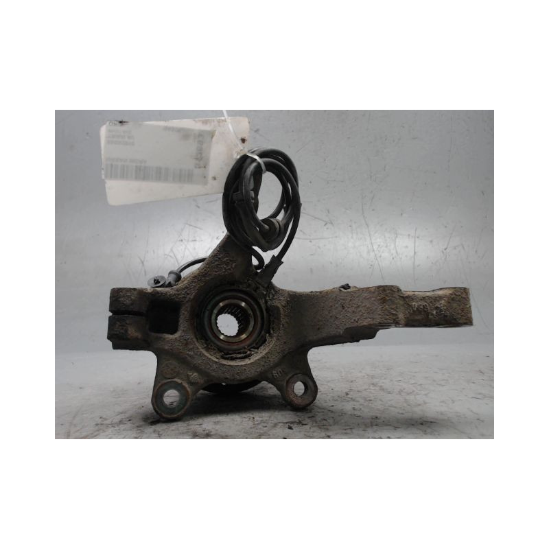 PIVOT AVANT GAUCHE NISSAN MICRA