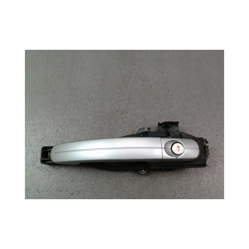 POIGNEE EXTERIEURE PORTE AVANT GAUCHE FORD KUGA BREAK I 2008-2012