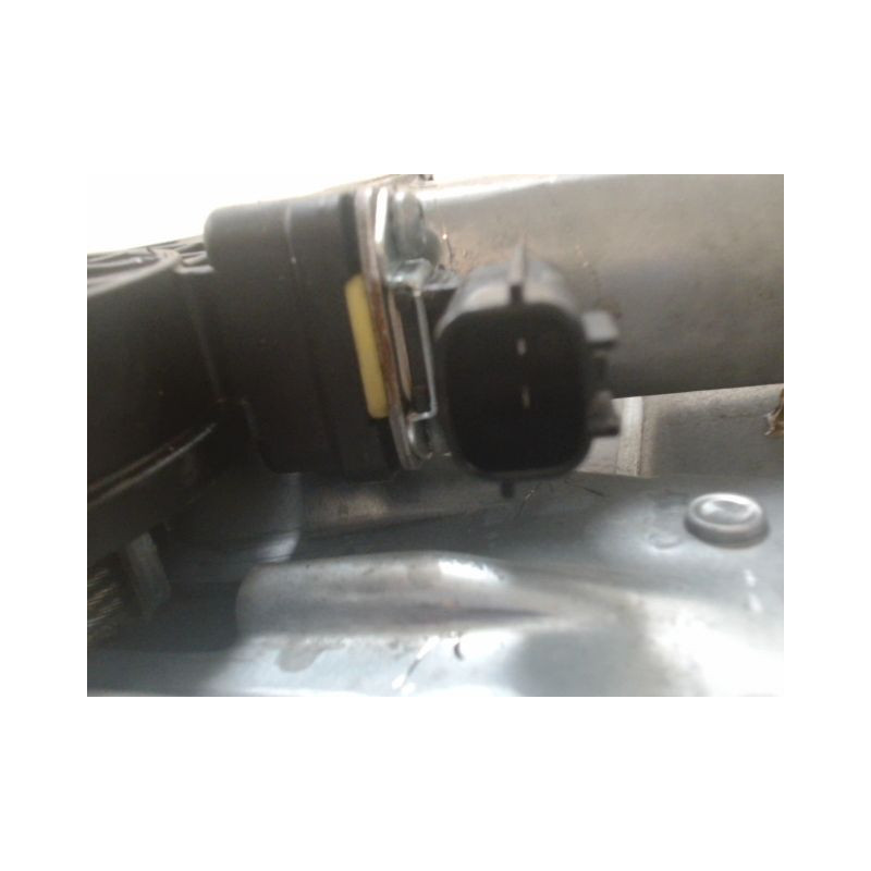 MECANISME+MOTEUR LEVE-GLACE AVANT DROIT DACIA LOGAN