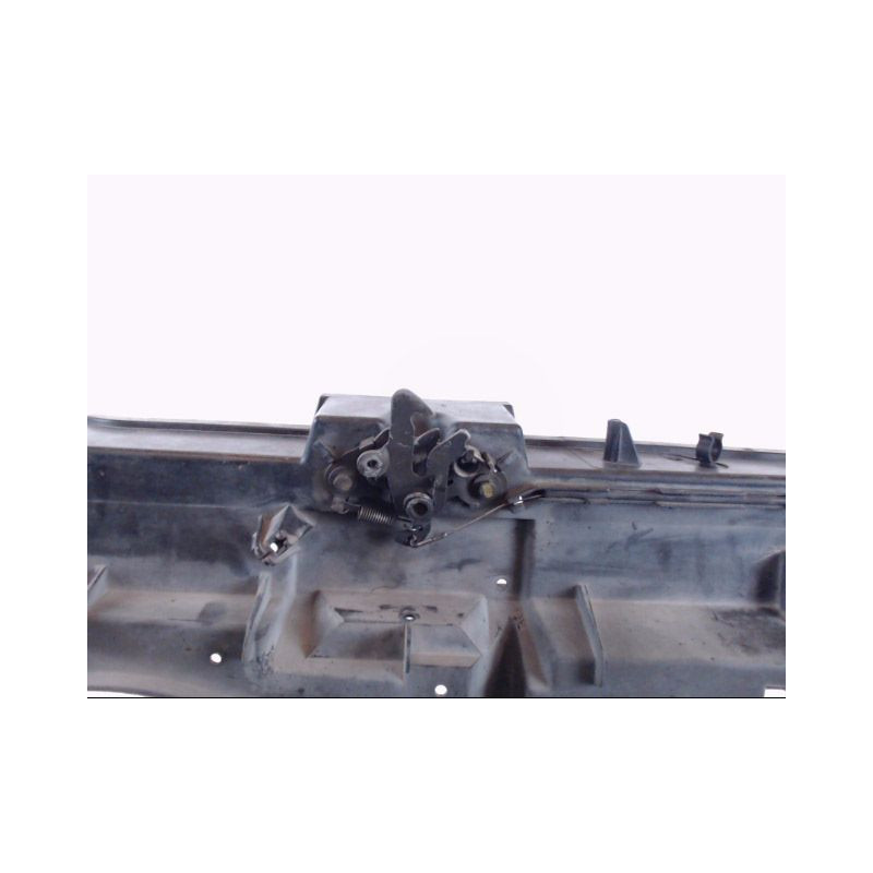 SUPPORT DE VENTILATEUR PEUGEOT 807