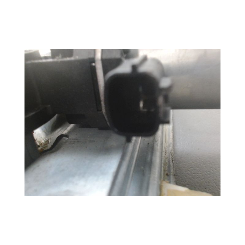 MECANISME+MOTEUR LEVE-GLACE ARRIERE DROIT RENAULT CAPTUR Phase 1 2013-...