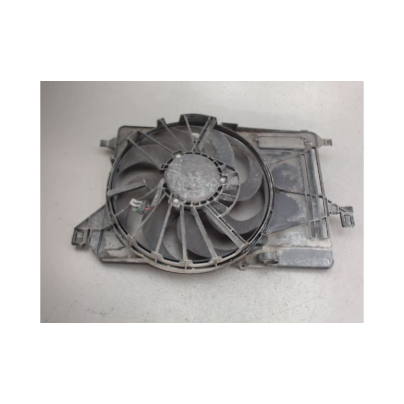 MOTEUR VENTILATEUR RADIATEUR FORD FOCUS