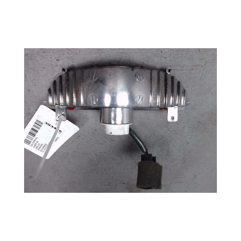 FEUX STOP SUPPLEMENTAIRE KIA CARNIVAL