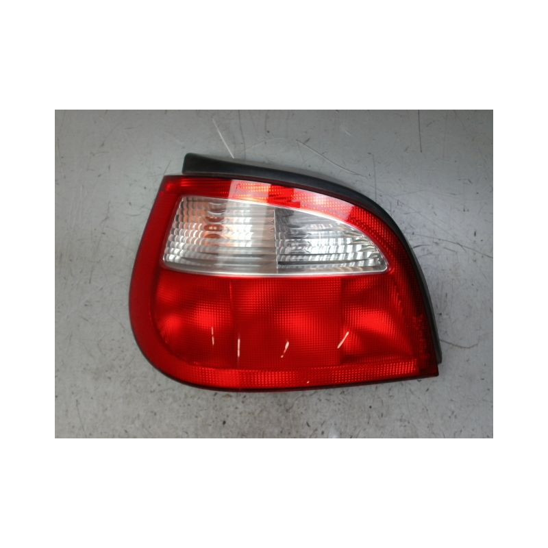 FEU ARRIERE GAUCHE  RENAULT MEGANE I PH2 99-02