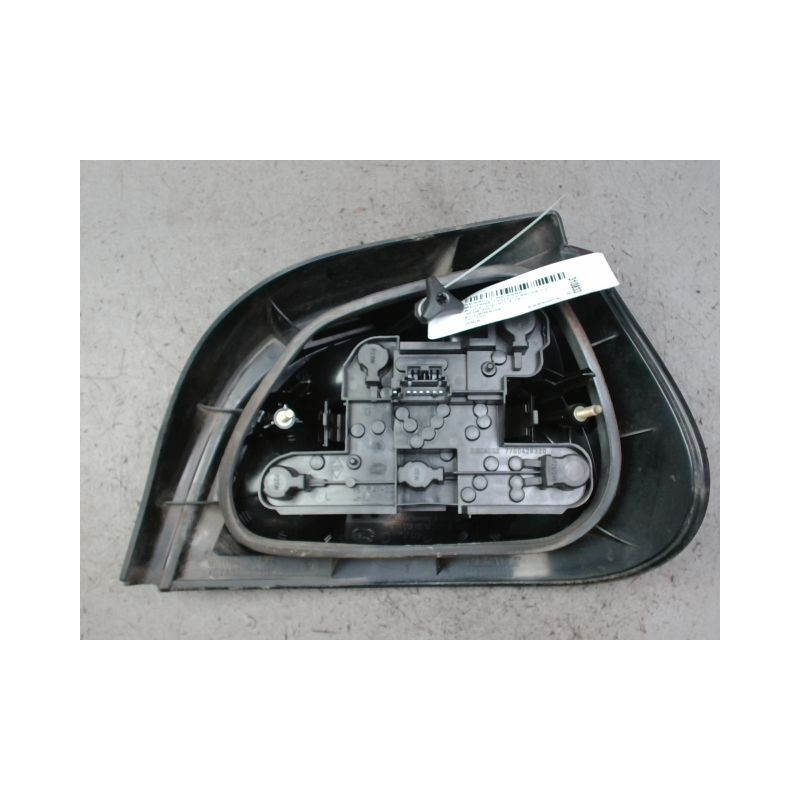 FEU ARRIERE GAUCHE  RENAULT MEGANE I PH2 99-02
