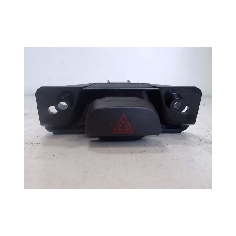 BOUTON DE WARNING FORD FIESTA
