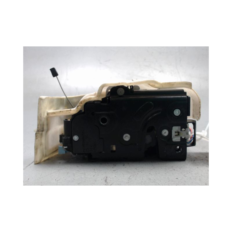 SYSTEME CONDAMNATION AVANT DROIT VOLKSWAGEN GOLF V 2003-2009