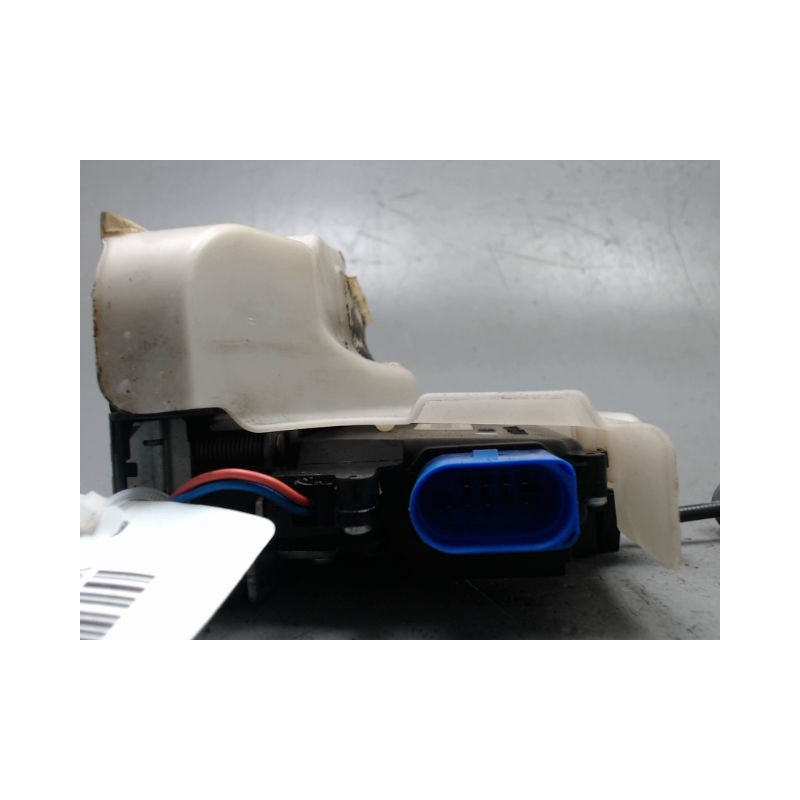 SYSTEME CONDAMNATION AVANT DROIT VOLKSWAGEN GOLF V 2003-2009
