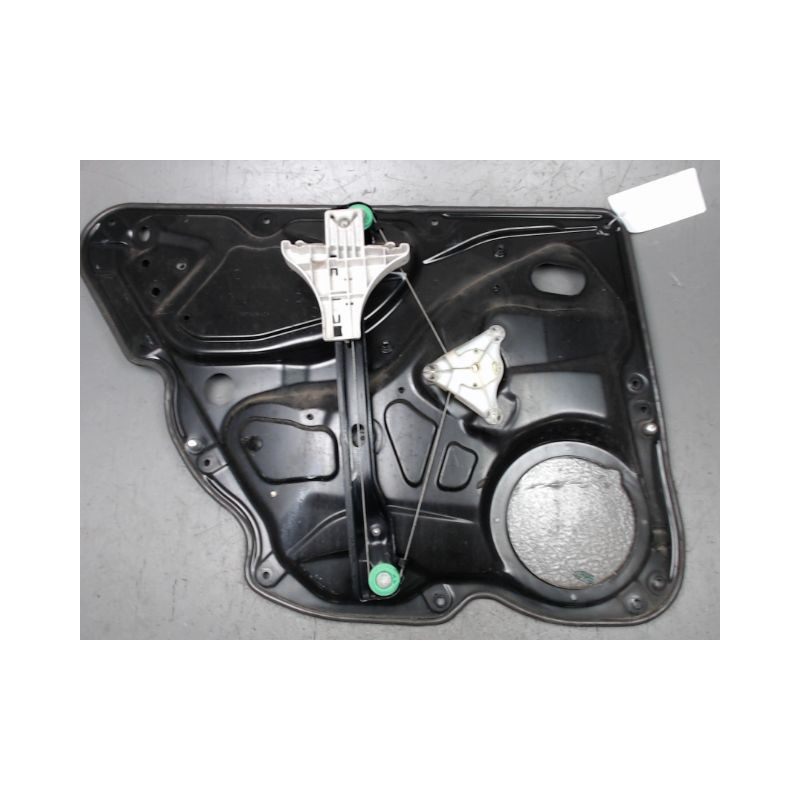 MECANISME+MOTEUR LEVE-GLACE ARRIERE DROIT VOLKSWAGEN PASSAT SW 2005-