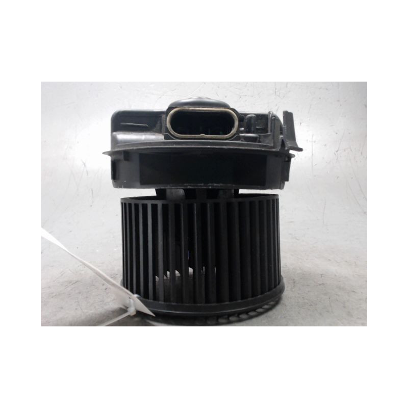 MOTEUR VENTILATEUR CHAUFFAGE PEUGEOT 107 5P