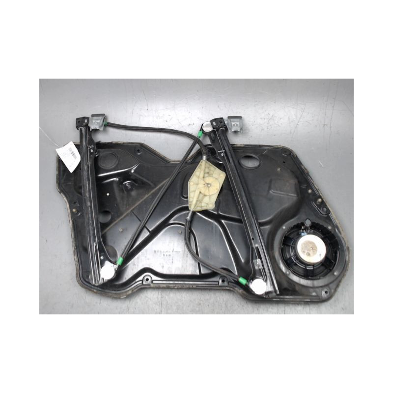 MECANISME+MOTEUR LEVE-GLACE AVANT DROIT SEAT TOLEDO 99-