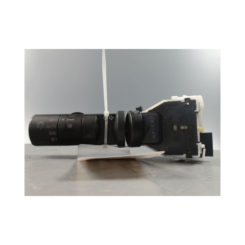 COMMANDE CLIGNOTANT NISSAN QHASQAI 2007-