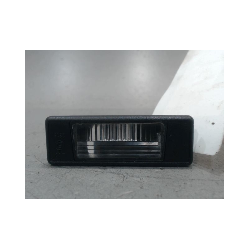 ECLAIREUR PLAQUE DE POLICE GAUCHE NISSAN QASHQAI