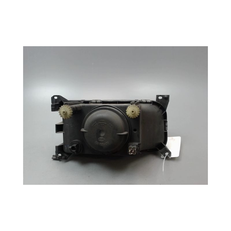 PHARE GAUCHE VOLKSWAGEN PASSAT BERL. III Phase 1 1988-1993