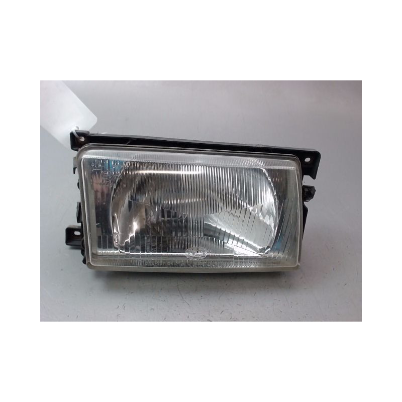 PHARE DROIT VOLKSWAGEN POLO 88-94