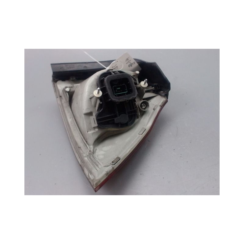 FEU ARRIERE GAUCHE  VOLKSWAGEN GOLF V (1K) 2003-2008