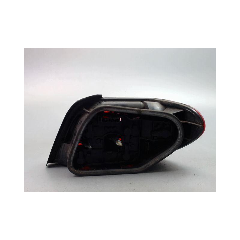 FEU ARRIERE GAUCHE  CITROEN XSARA Phase 2 2000-2004