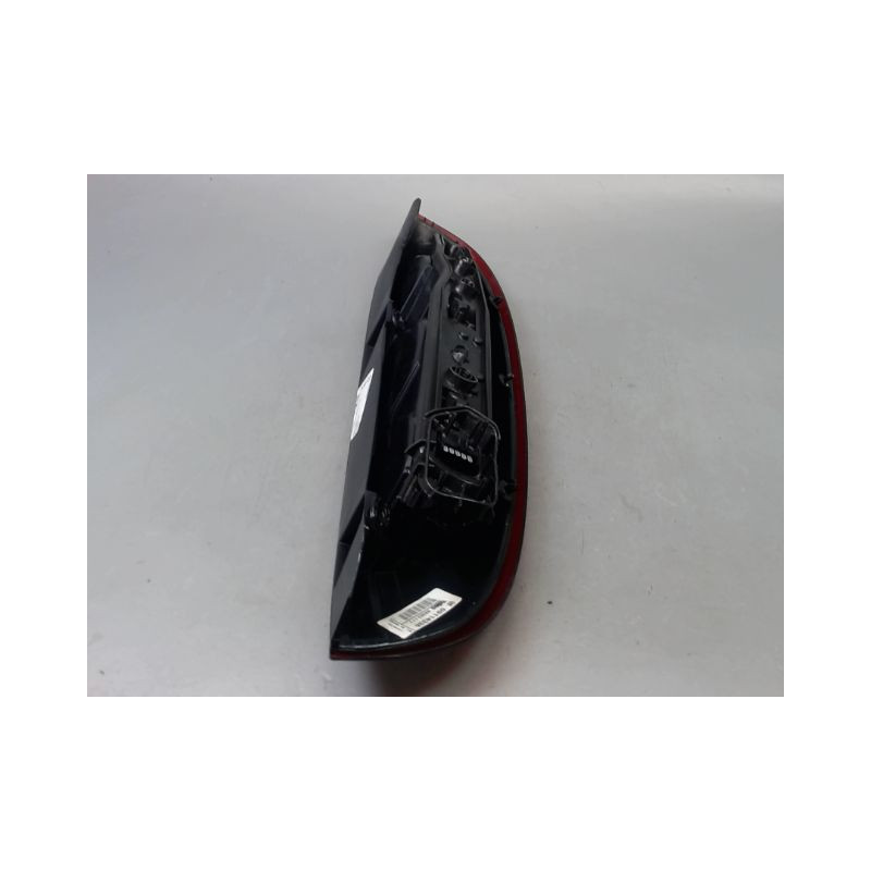 FEU ARRIERE GAUCHE  OPEL CORSA III Phase 1 (C) 2000-2003
