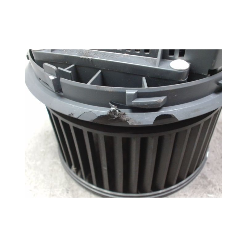 MOTEUR VENTILATEUR CHAUFFAGE VOLVO V50