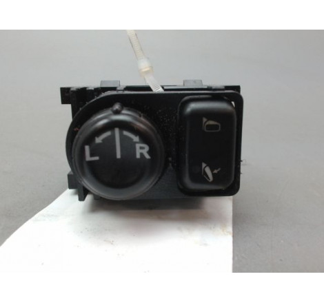 COMMANDE RETROVISSEUR EXT ELECTRIQUE