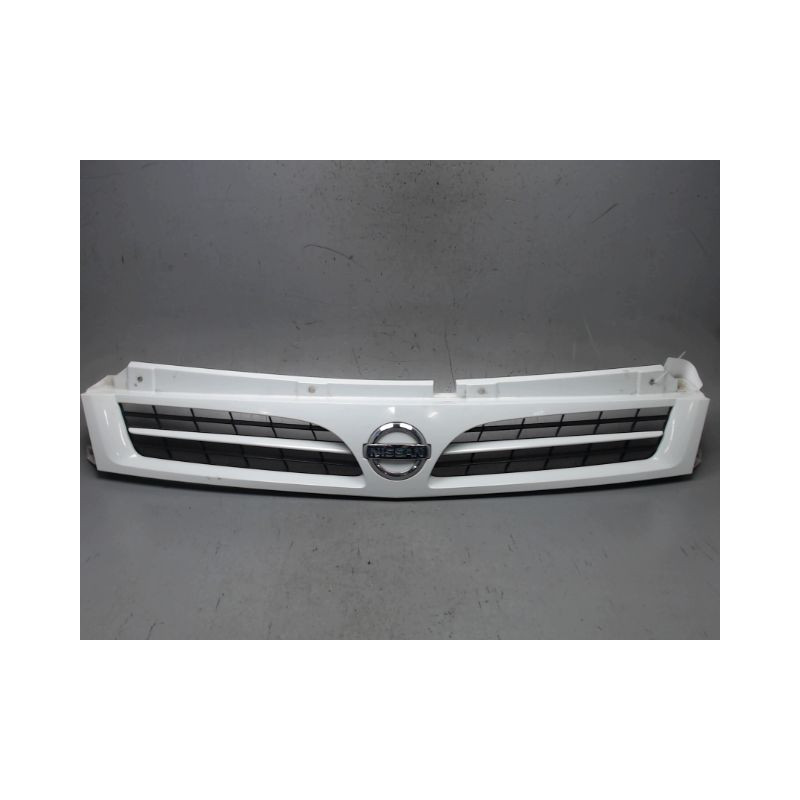 CALANDRE NISSAN INTERSTAR MOYEN L2H2 2003-