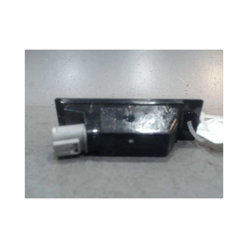 ECLAIREUR PLAQUE DE POLICE GAUCHE KIA XCEED