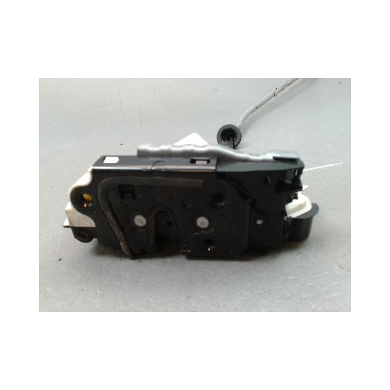 SYSTEME CONDAMNATION AVANT DROIT VOLKSWAGEN POLO V Phase 1 (6R) 2009-2014