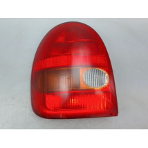 FEU ARRIERE GAUCHE  OPEL CORSA II Phase 2 (B) 1997-2000