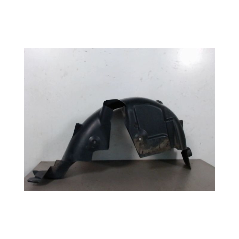 PARE-BOUE ARRIERE GAUCHE RENAULT CLIO