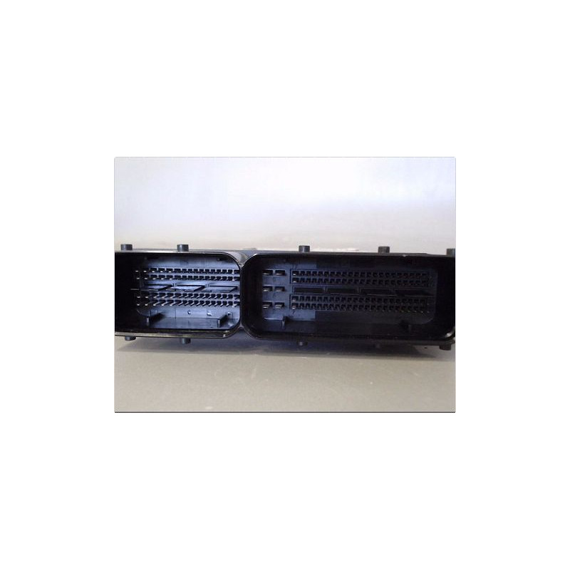 CALCULATEUR MOTEUR AUDI A6 2004-