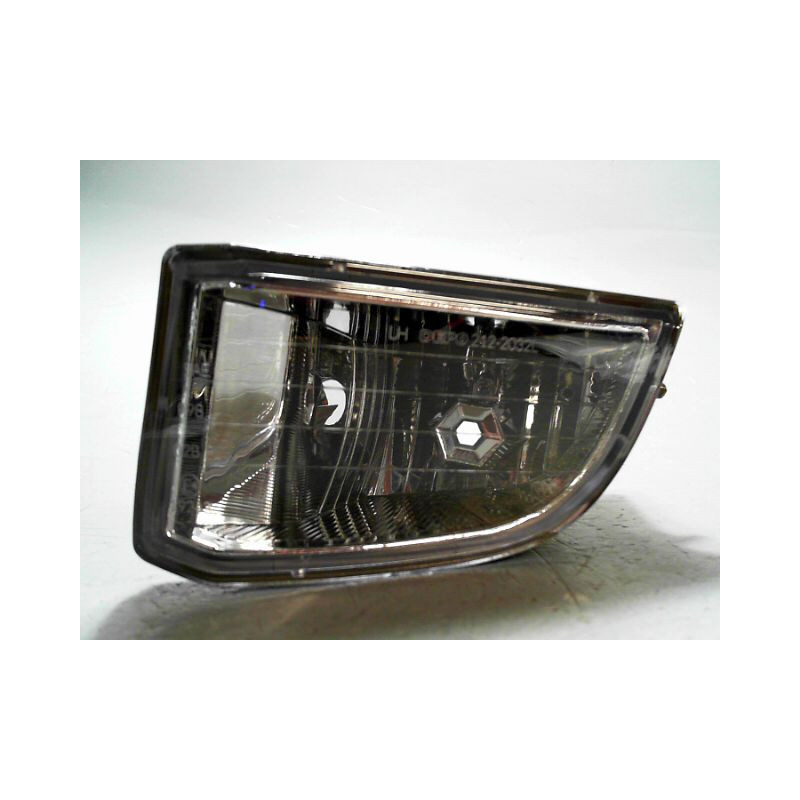 PHARE ANTIBROUILLARD AVANT GAUCHE TOYOTA RAV4