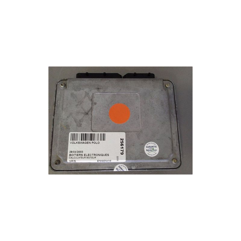 CALCULATEUR MOTEUR VOLKSWAGEN POLO