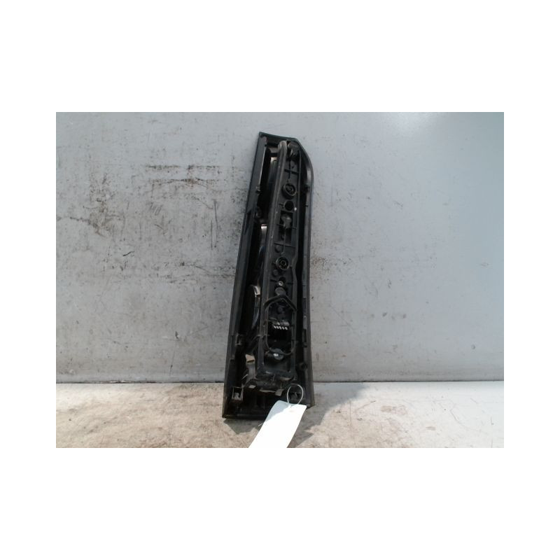 FEU ARRIERE GAUCHE  OPEL MERIVA 2006-
