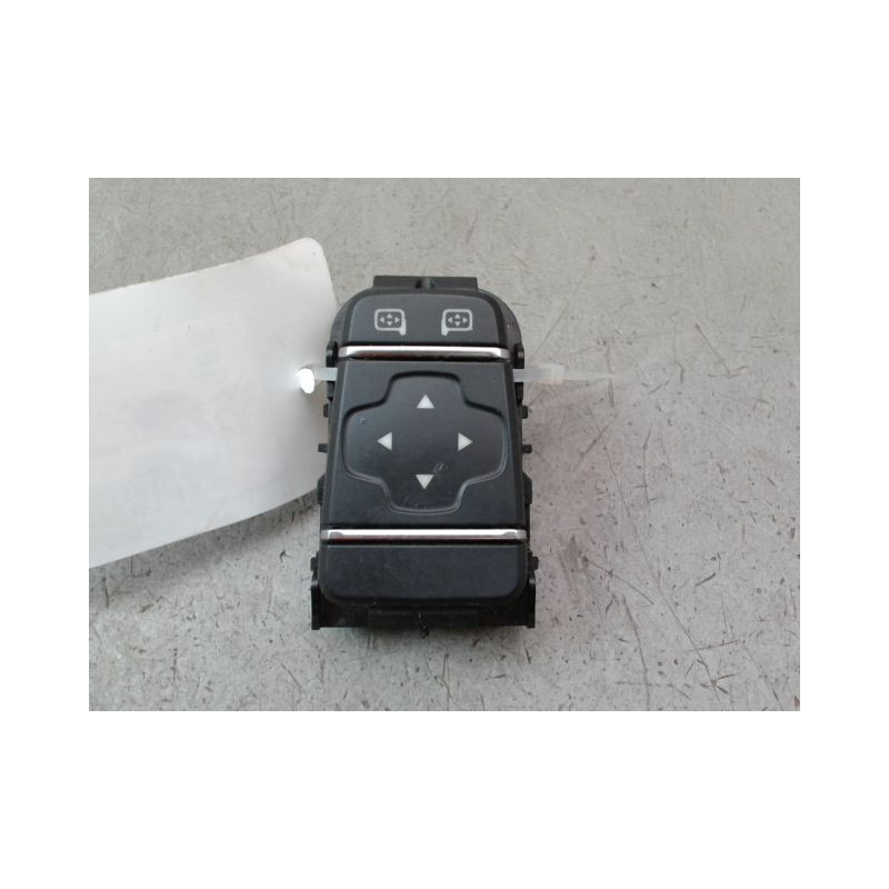 COMMANDE RETROVISSEUR EXTERIEUR ELECTRIQUE RENAULT CLIO IV Phase 1 2012-...