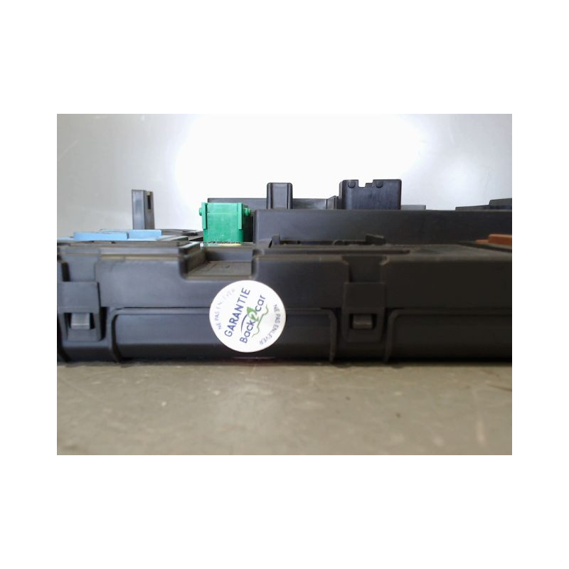 BOITIER GESTION HABITACLE PEUGEOT 208