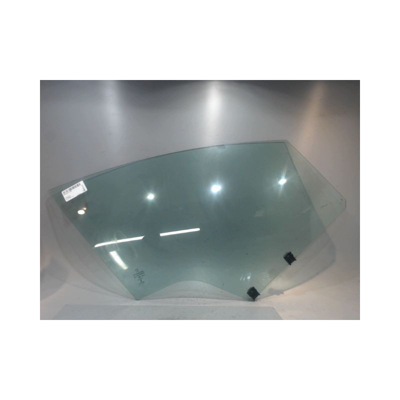 GLACE PORTE AVD PEUGEOT 5008