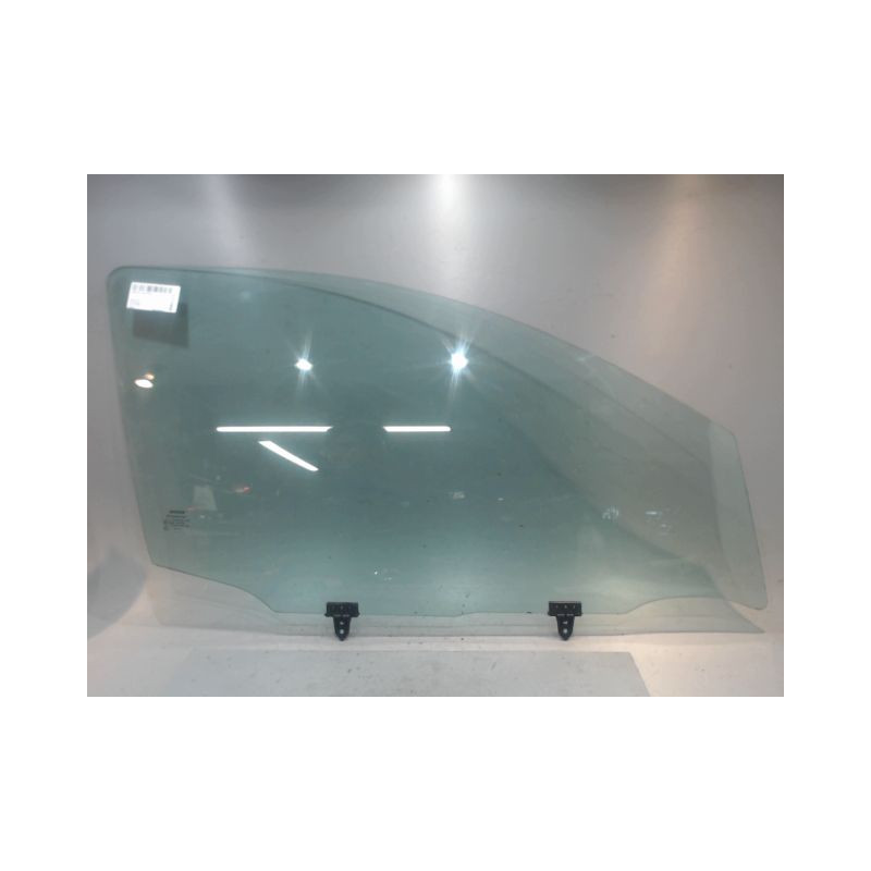 GLACE PORTE AVD NISSAN QASHQAI