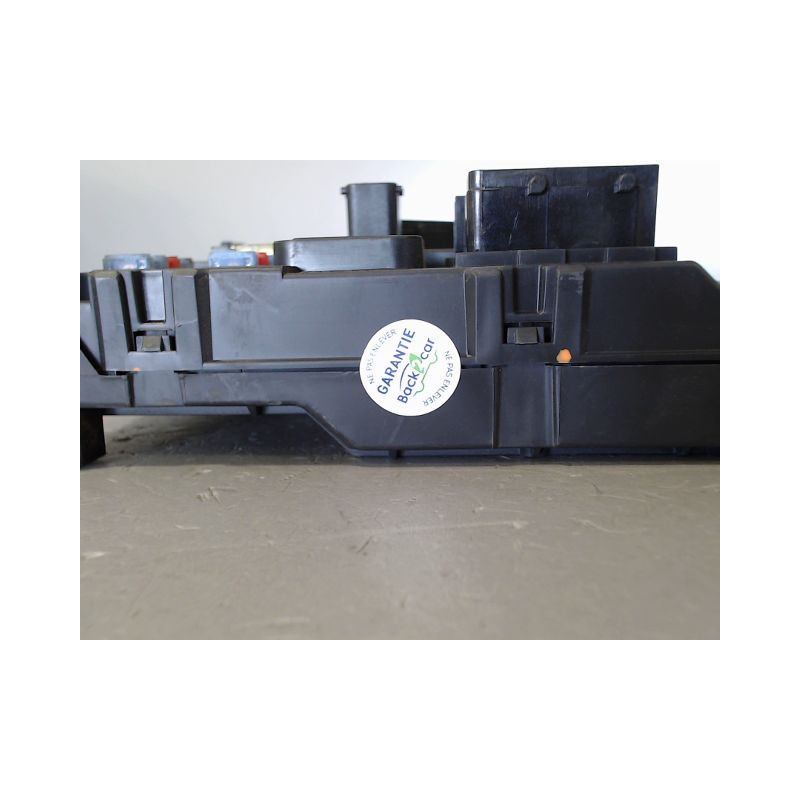 BOITIER GESTION HABITACLE PEUGEOT 206