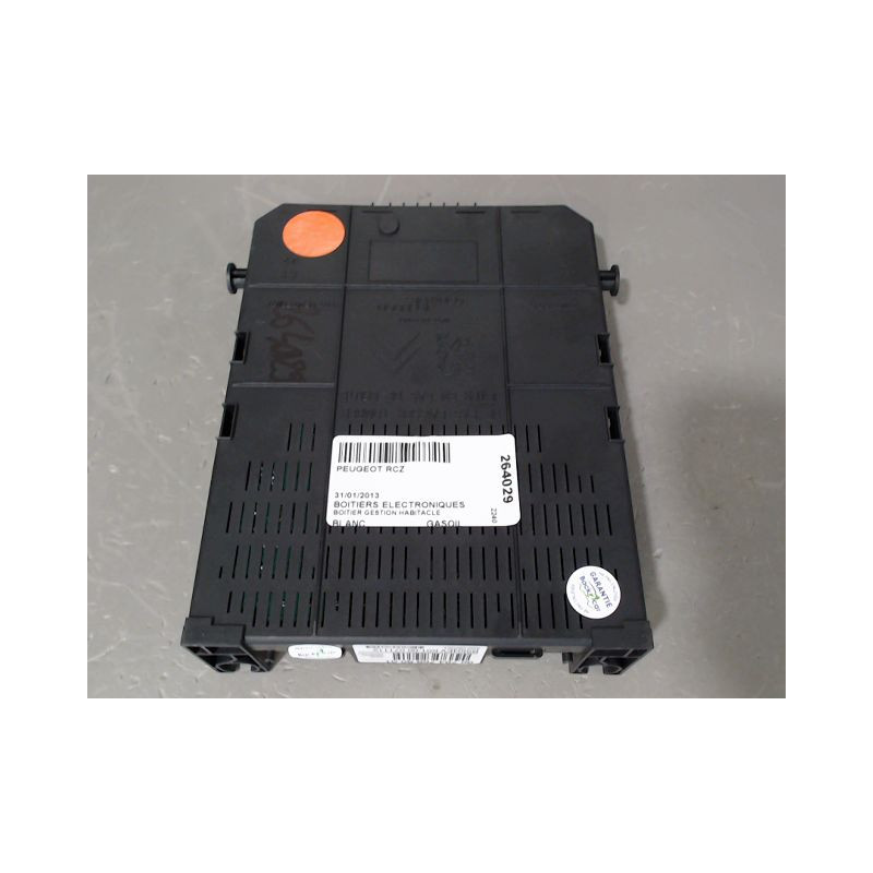 BOITIER GESTION HABITACLE PEUGEOT RCZ