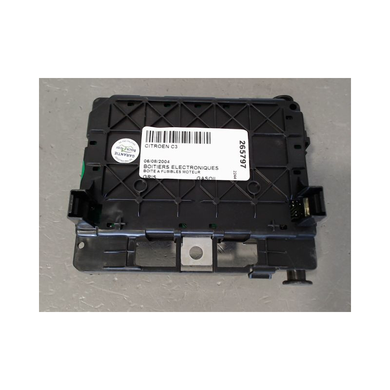 BOITE A FUSIBLES CITROEN C3