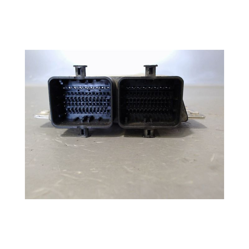 CALCULATEUR MOTEUR FIAT 500