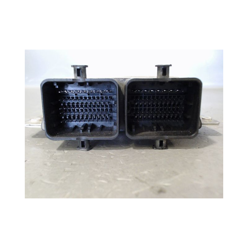 CALCULATEUR MOTEUR FIAT 500